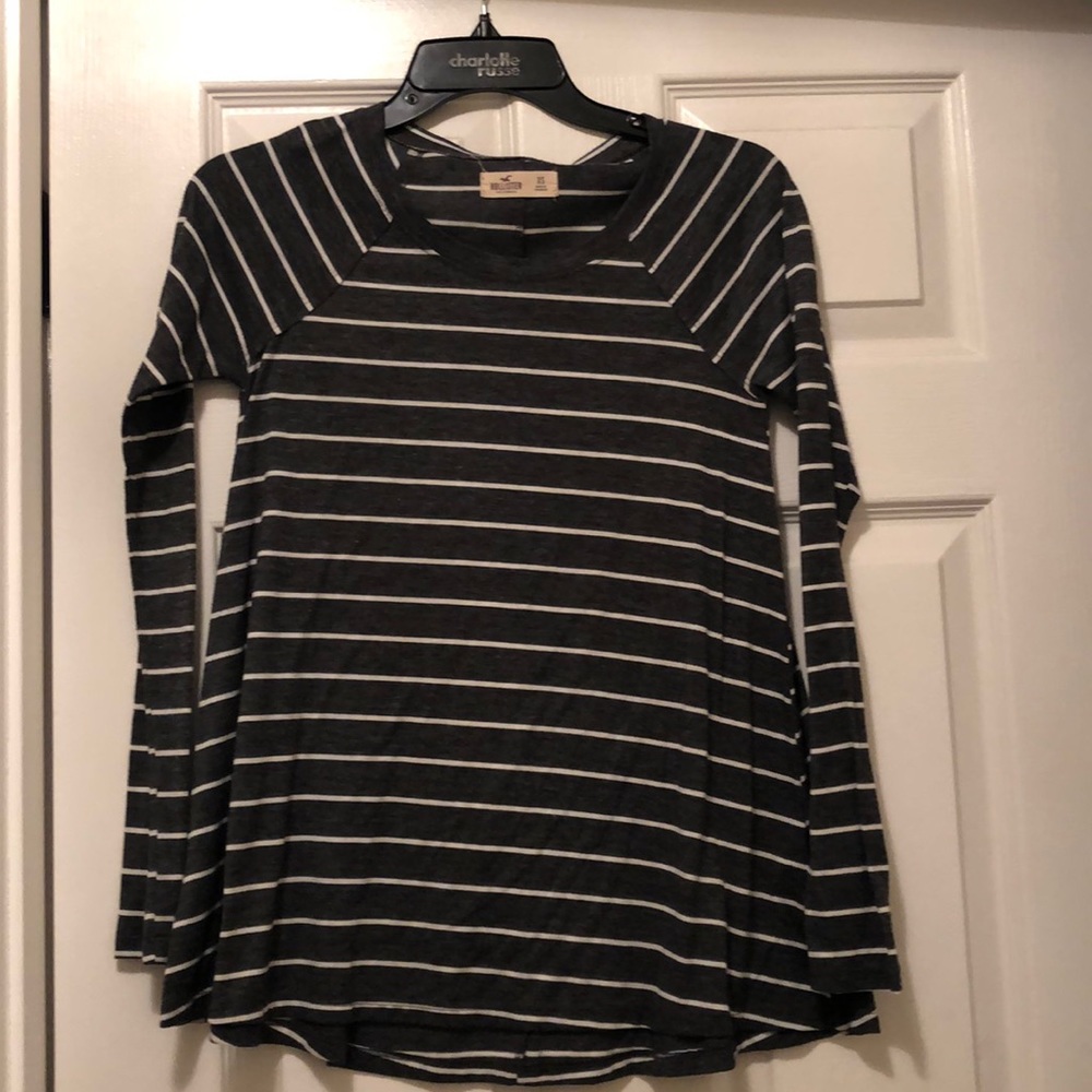 Hollister long sleeve top